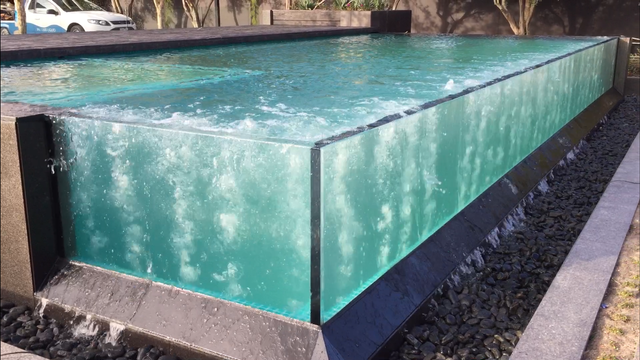 2024 Some common designs for acrylic swimming pools - Leyu