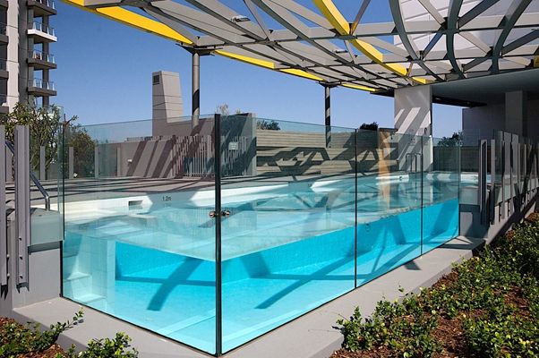 Acrílico Piscina Casa en la zona del Medio Oriente - Pool de Leyu