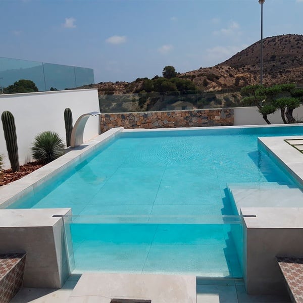 Classic Supported On 3-Sides Window Swimming Pool