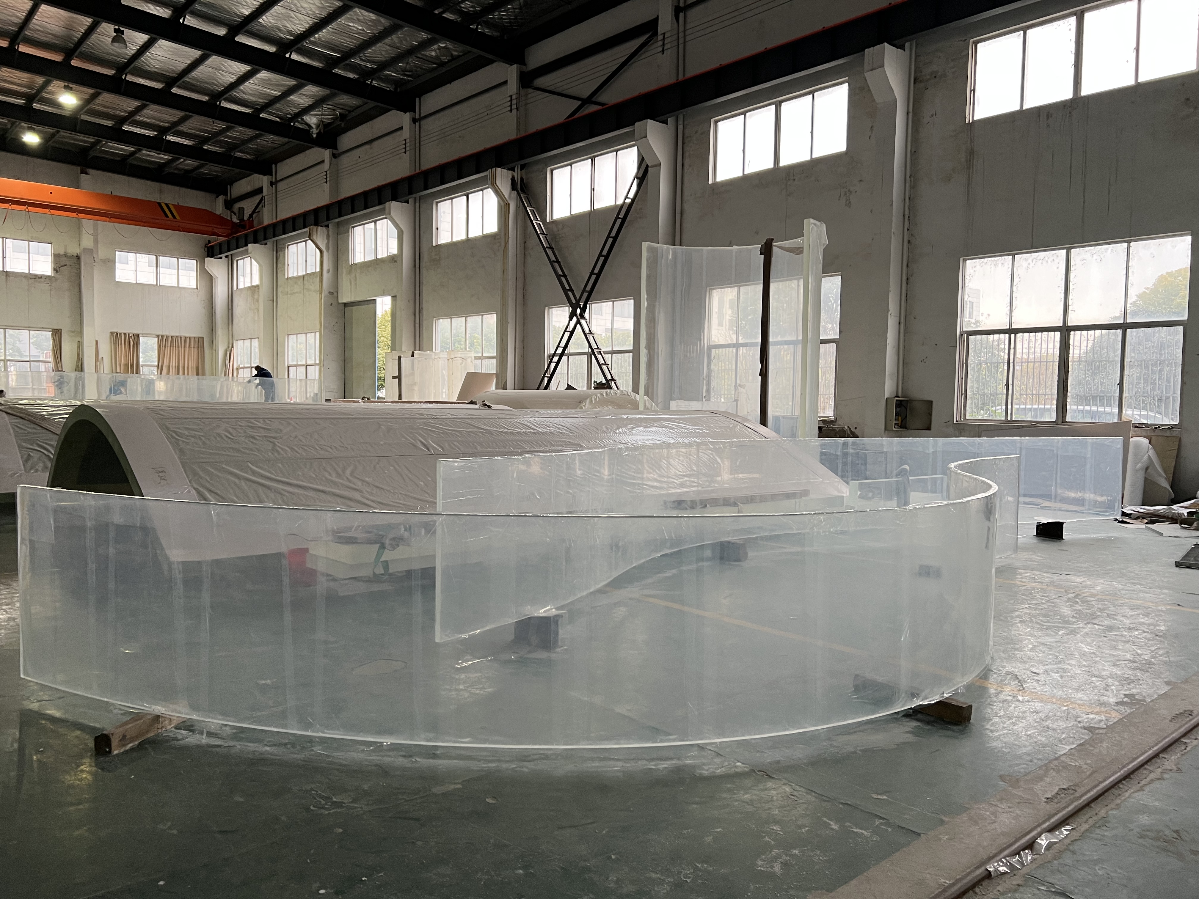 Acrylic panel wall - LEYU