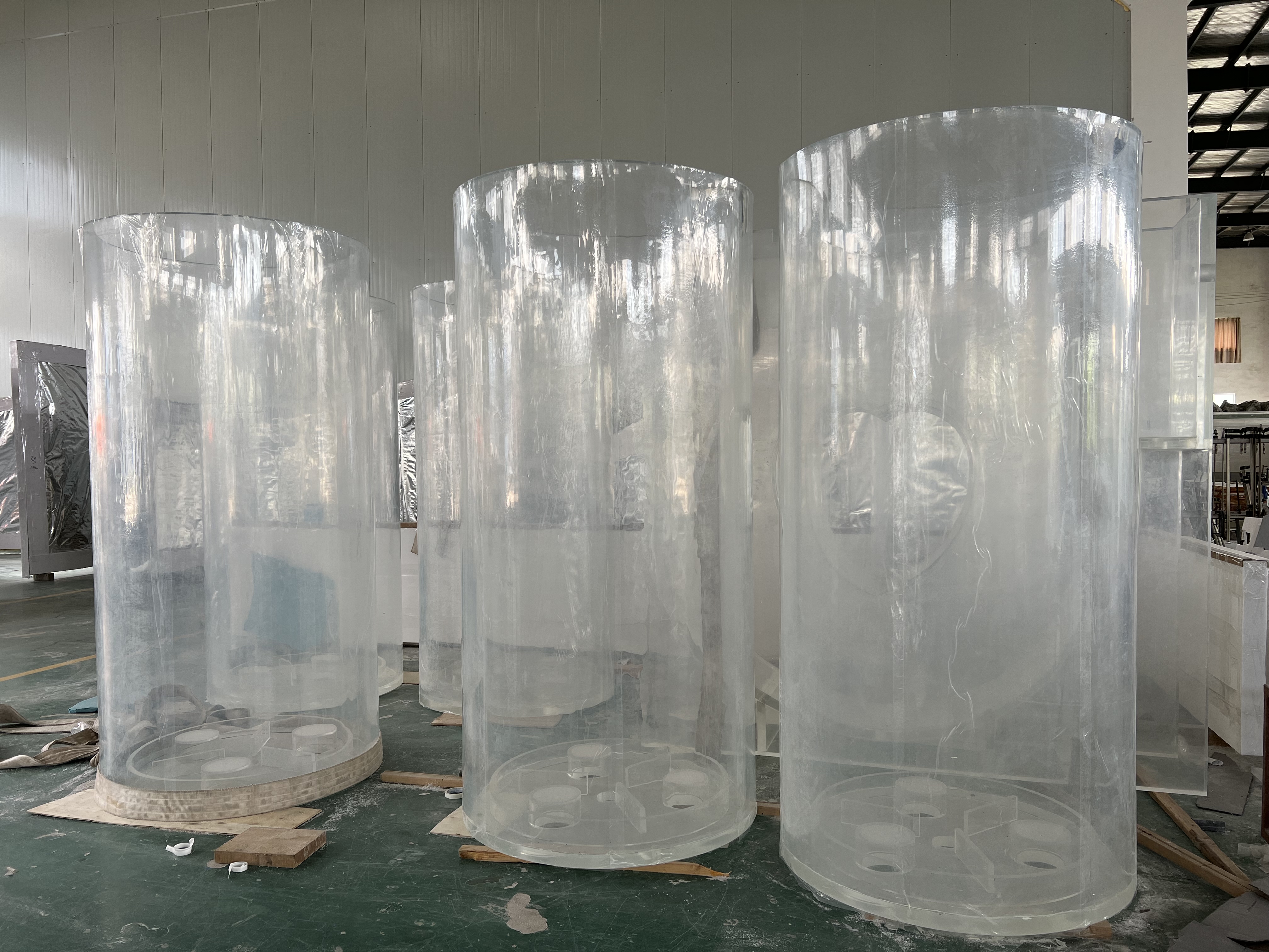 Acrylic fish tank - LEYU