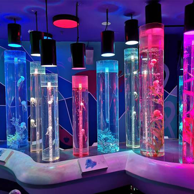 Custom acrylic jellyfish tank