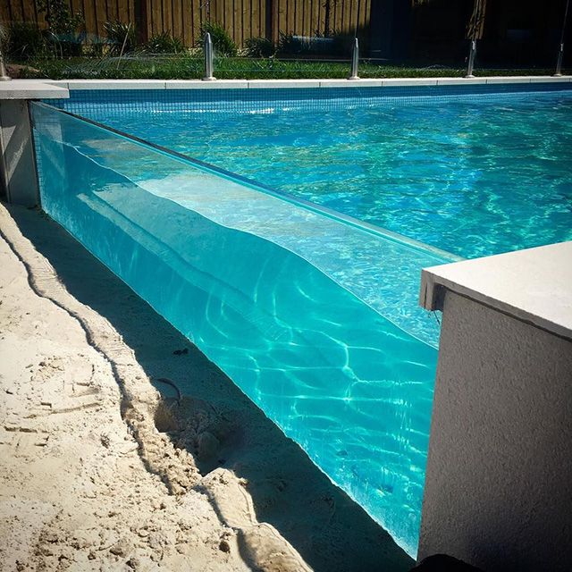 Why are transparent swimming pools made of acrylic?