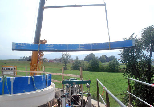 Curved acrylic swimming pool
