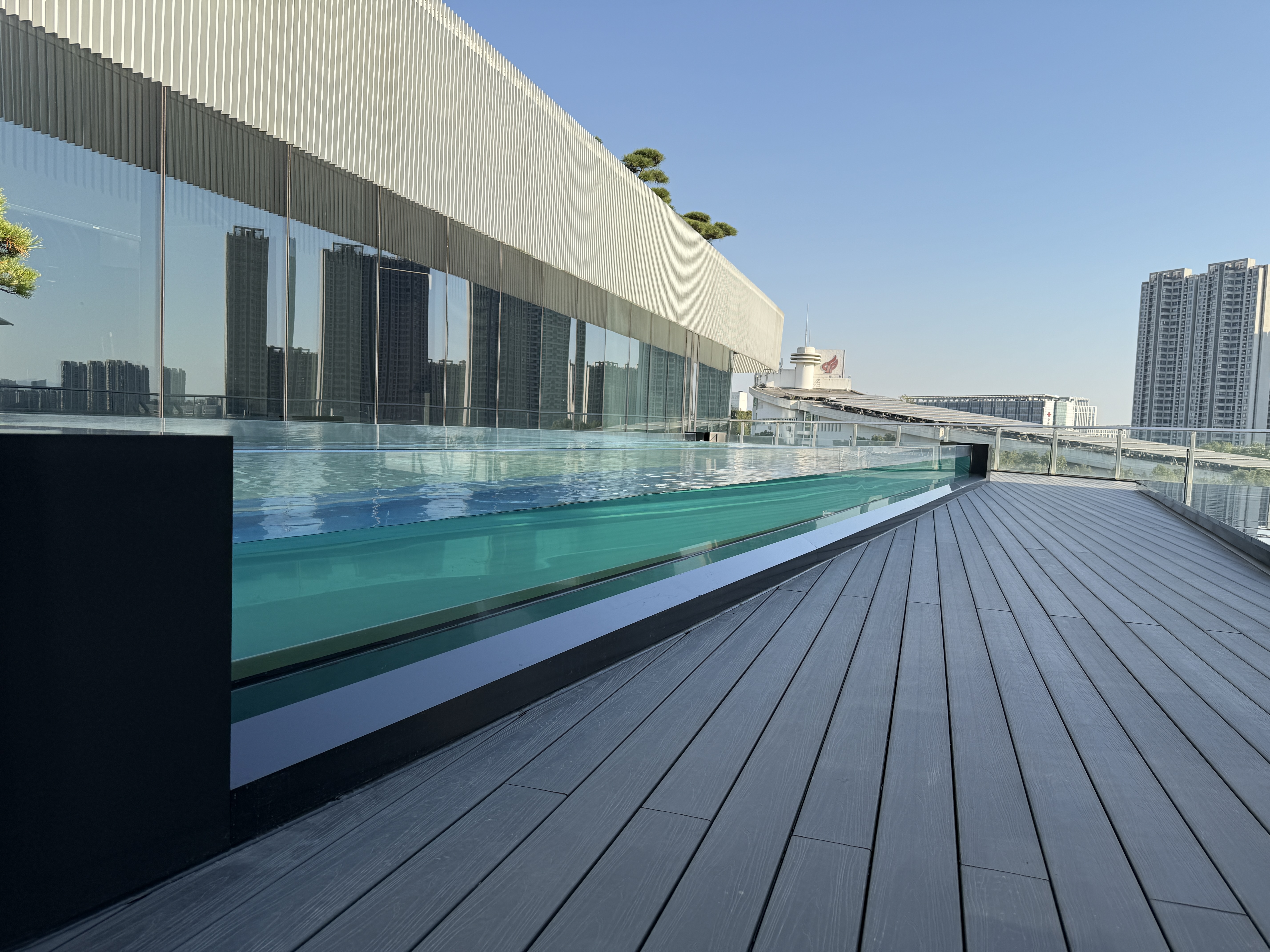 Acrylic swimming pool - LEYU ACRYLIC