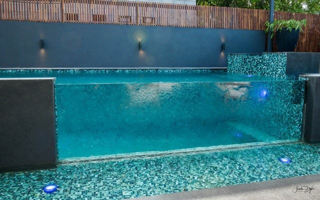 Acrylic Above - Ground Pool - LEYU