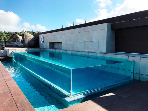 Factory produced acrylic swimming pool and acrylic structural panels - Leyu