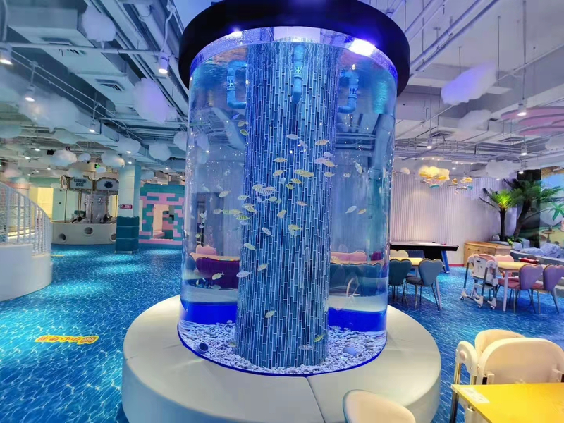 Large Cylinder Acrylic Aquarium fish tanks Factory - leyu