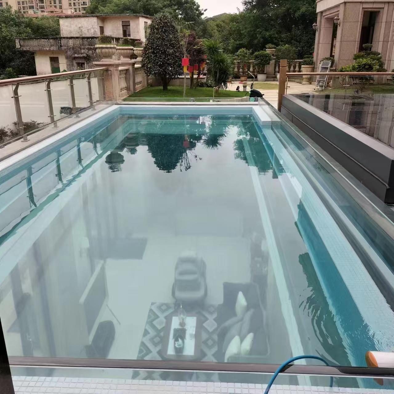 Acrylic swimming pool - LEYU ACRYLIC