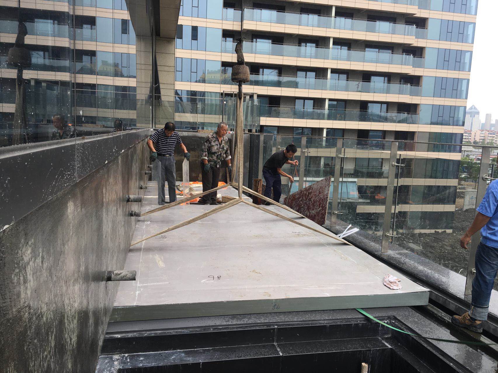 Acrylic swimming pool - LEYU ACRYLIC