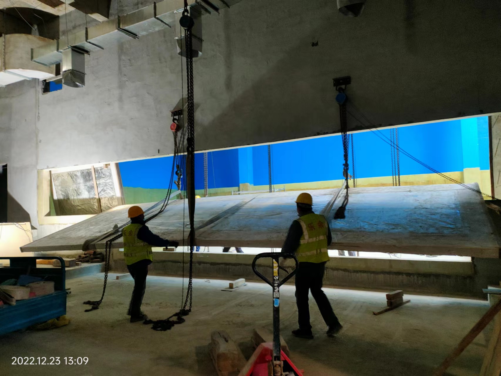 Acrylic window aquarium panel - LEYU INSTALLATION