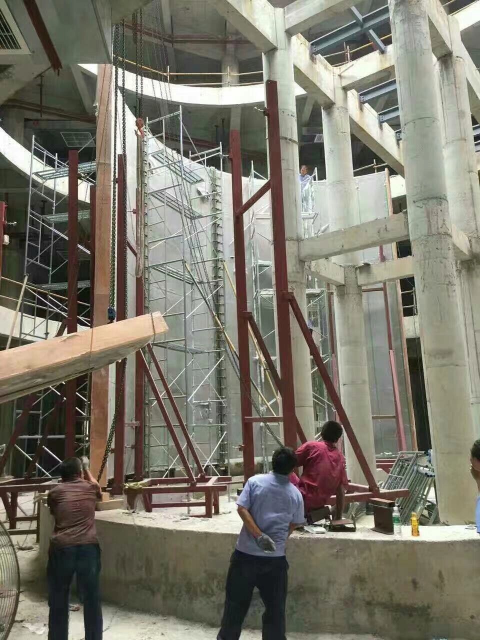 Acrylic fish tank - LEYU INSTALLATION