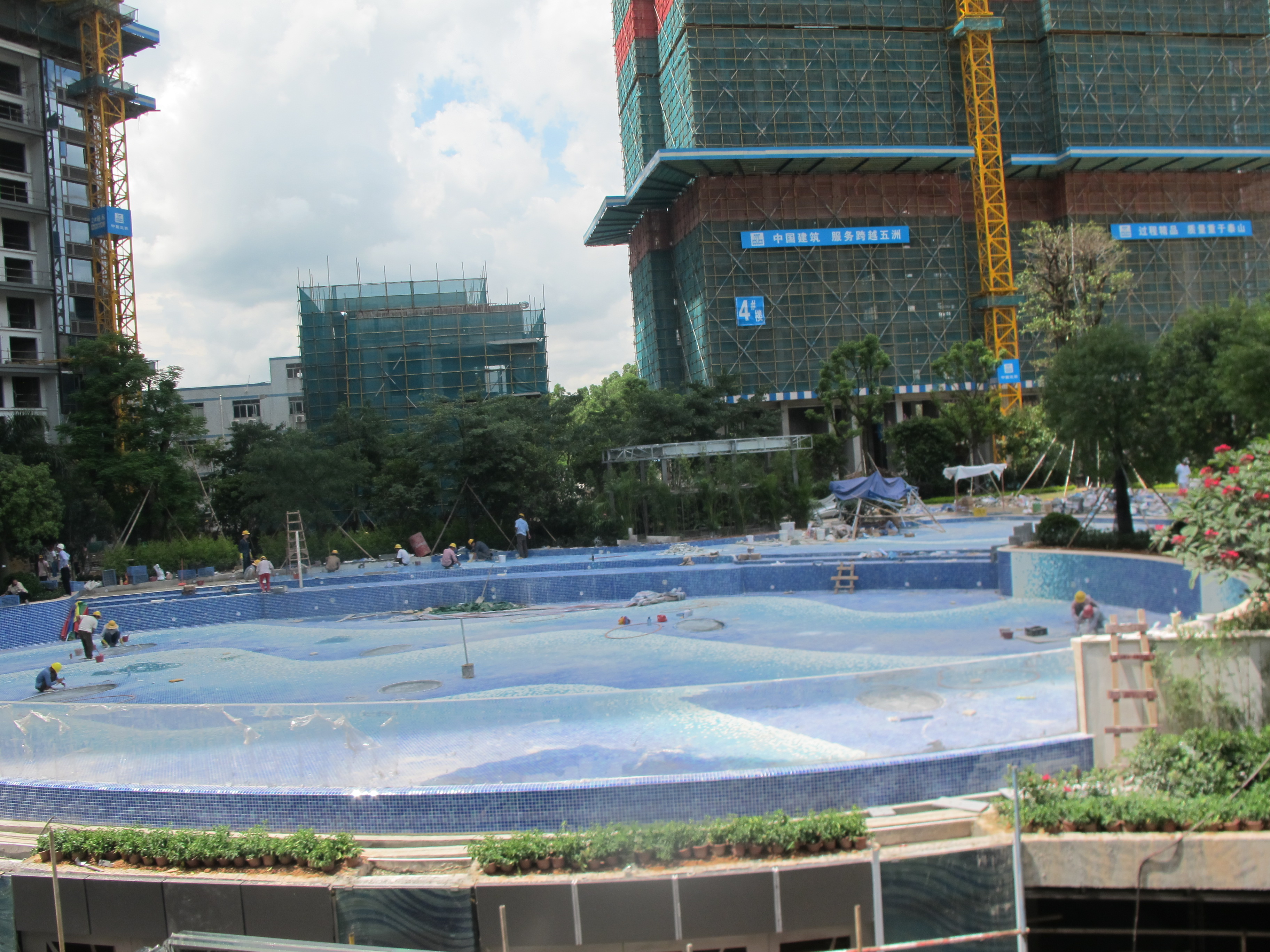 Acrylic swimming pool - LEYU ACRYLIC